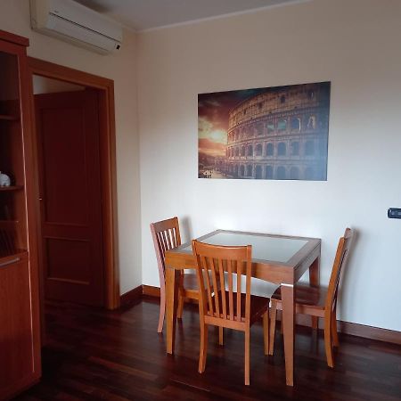 Casa Di Cesare Lejlighed Fiumicino Eksteriør billede