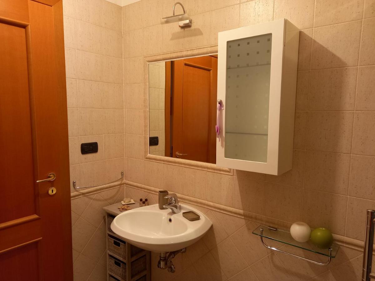 Casa Di Cesare Lejlighed Fiumicino Eksteriør billede